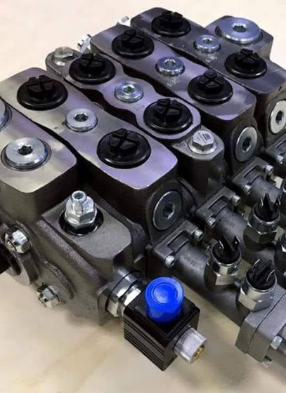 iş makinesi revizyonu, motor revizyonu, şanzıman revizyonu, diferansiyel revizyonu, hidrolik sistem revizyonu, tork konvertör revizyonu, aks grubu revizyonu, yürüyüş takımı revizyonu, fren sistemi revizyonu, iş makinesi bakım onarım, hidrolik pompa revizyonu, hidrolik motor revizyonu, valf bakım onarımı, hortum imalatı, hidrolik test ve ayar, periyodik bakım, planlı bakım programları, iş makinesi genel bakım, yedek parça temini, revizyonlu yedek parça, iş makinesi yedek parça, Tulpar İş Makinaları